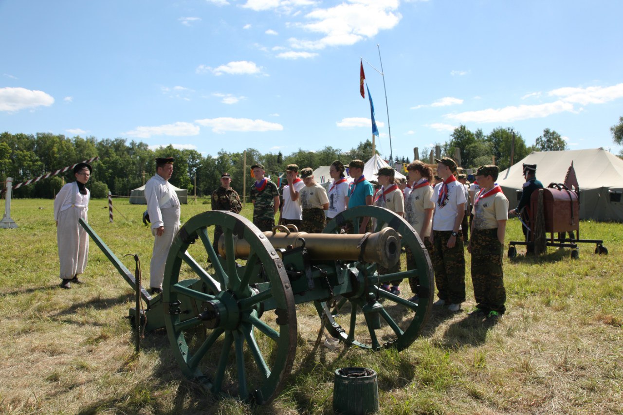 Уроки истории в военно-патриотическом лагере «Бородино»